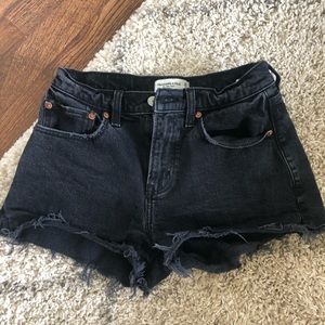 Abercrombie Curve Love Black Mom Shorts 26/2